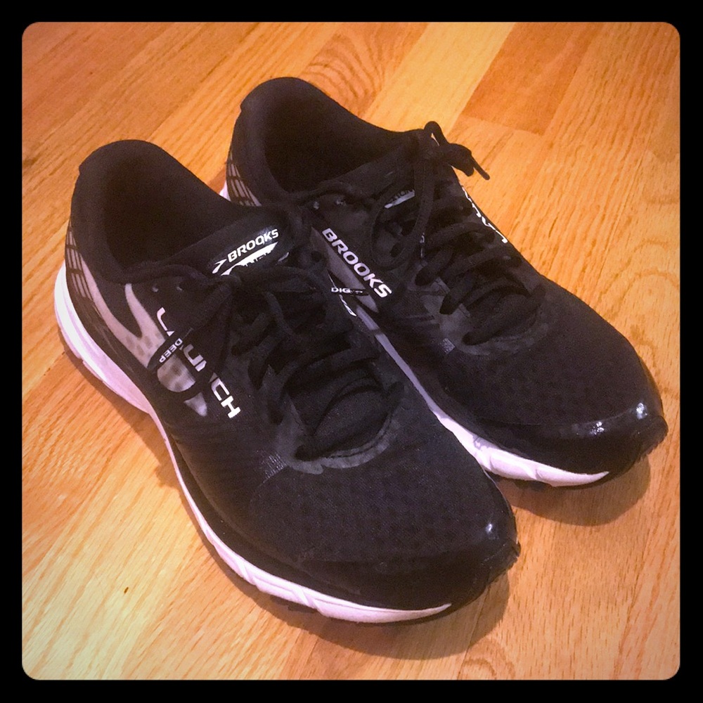 Brooks Launch 3 - Size 9.5